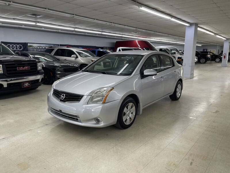 2010 Nissan Sentra's photo