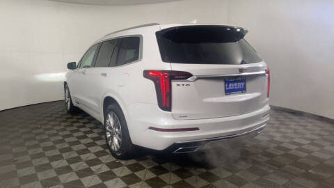 2025 Cadillac XT6 Premium Luxury