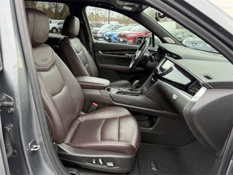 2021 Cadillac XT6 Premium Luxury