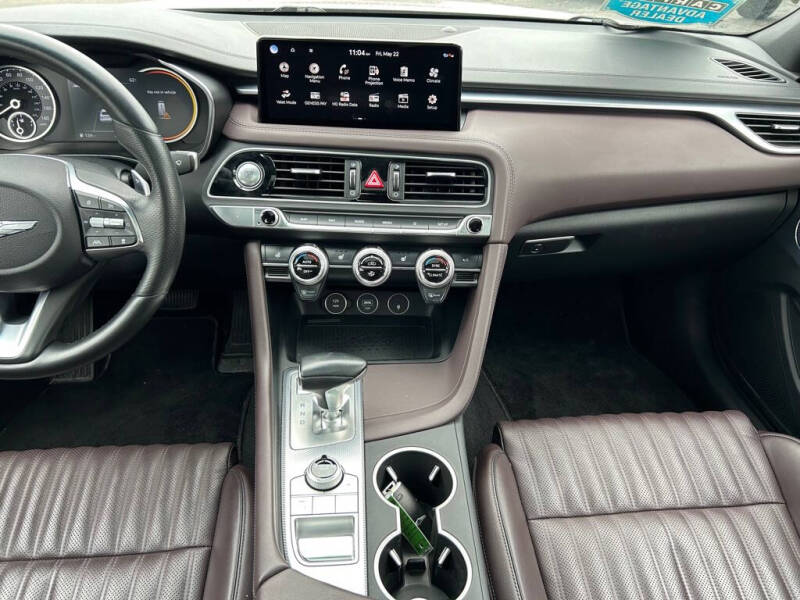 2022 Genesis G70