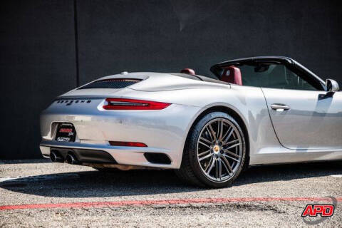 2017 Porsche 911 Carrera