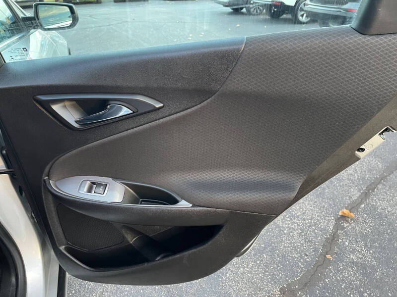 2018 Chevrolet Malibu LS