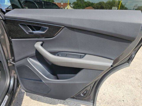 2022 Audi Q8 quattro Premium Plus 55 TFSI