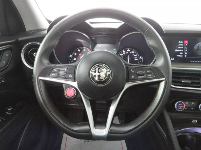 2018 Alfa Romeo Stelvio Ti