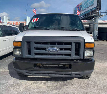 2013 Ford E-Series E-150