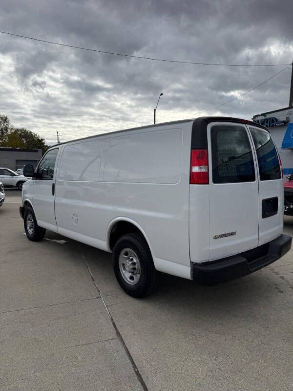 2018 Chevrolet Express 2500