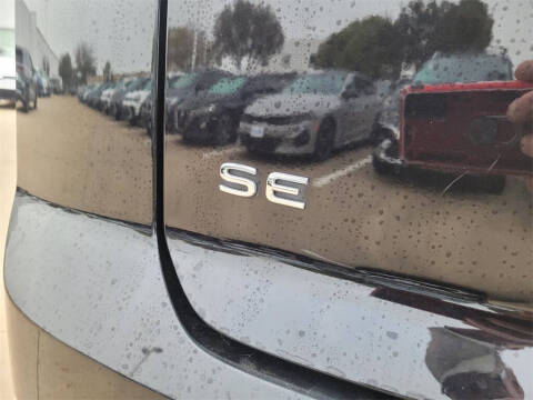 2023 Volkswagen Atlas Cross Sport SE