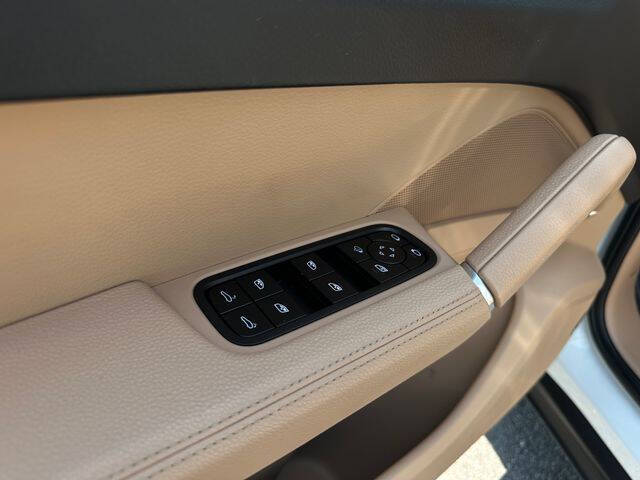 2022 Porsche Cayenne