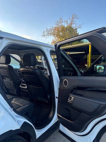 2017 Land Rover Discovery SE