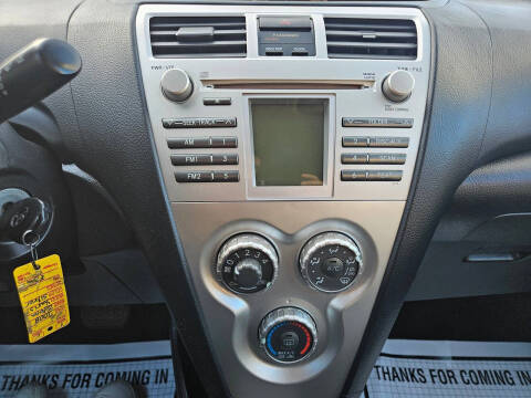 2008 Toyota Yaris
