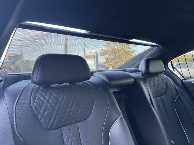 2017 BMW 7 Series 750i xDrive