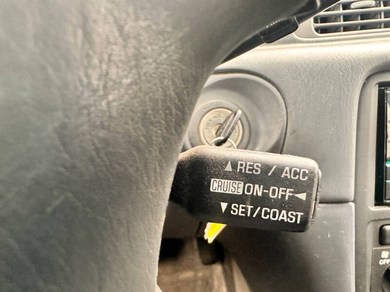 1999 Toyota Camry LE