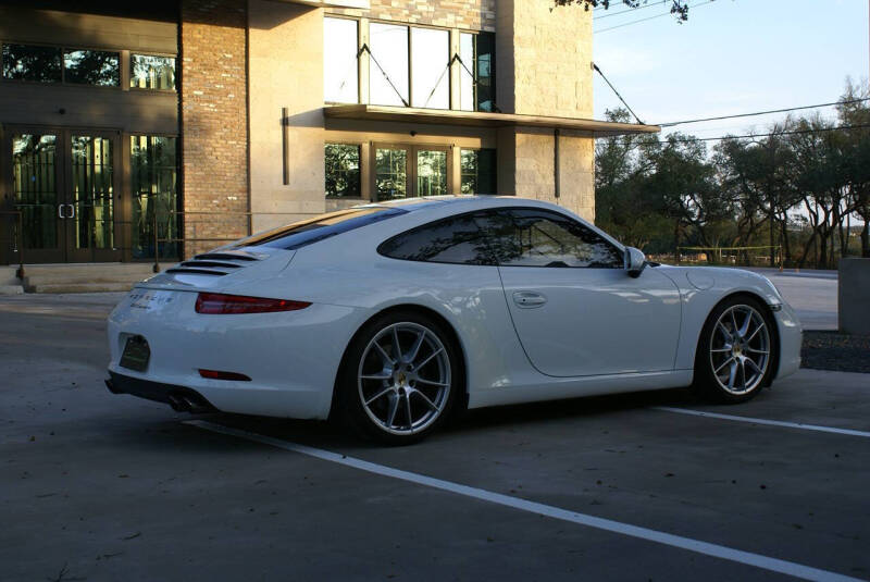 2013 Porsche 911 Carrera