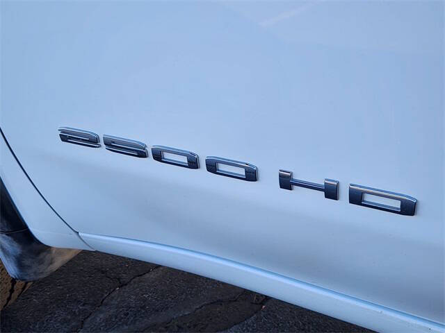 2022 GMC Sierra 2500HD Pro