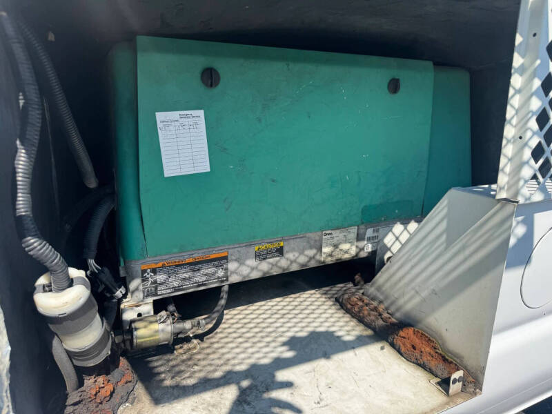 2008 Ford E-Series E-350 SD