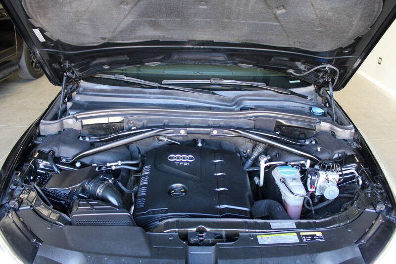 2017 Audi Q5 2.0T quattro Premium Plus