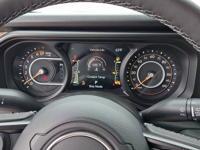 2026 Jeep Gladiator Sport