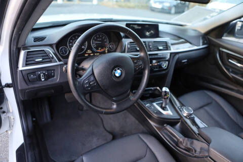 2016 BMW 3 Series 320i xDrive