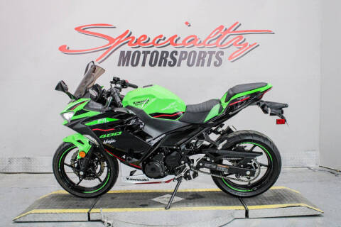 2022 Kawasaki Ninja 400 ABS KRT Edition