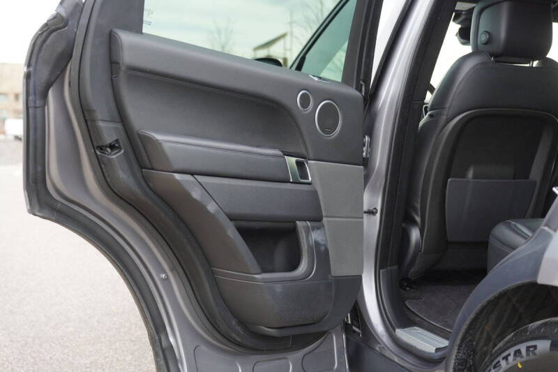 2020 Land Rover Range Rover Sport P400e HSE