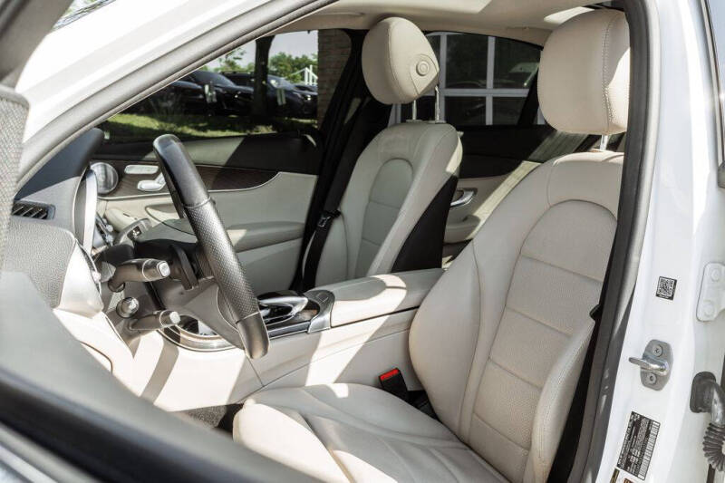 2017 Mercedes-Benz C-Class