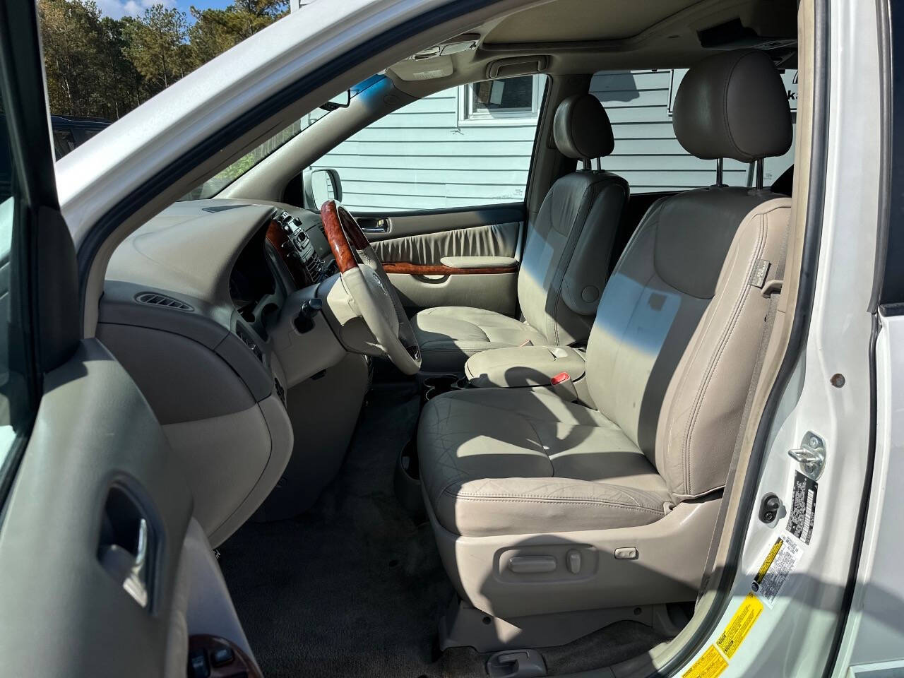 2005 Toyota Sienna for sale at Karas Auto Sales Inc. in Sanford, NC