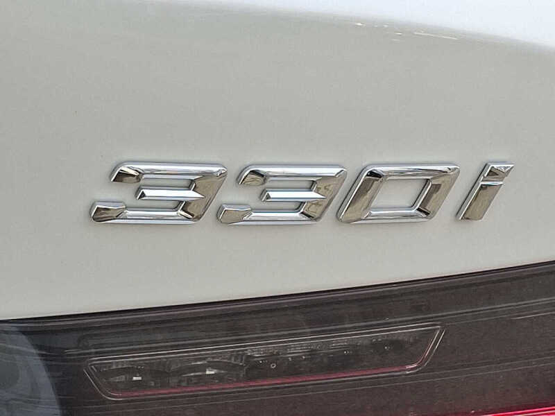 2025 BMW 3 Series 330i xDrive