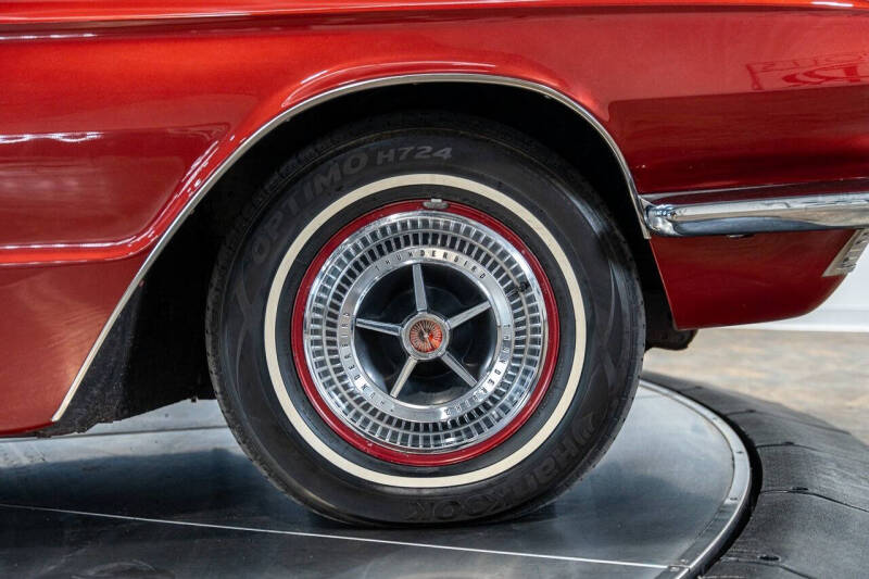 1966 Ford Thunderbird