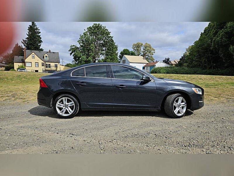 2014 Volvo S60 T5 Platinum