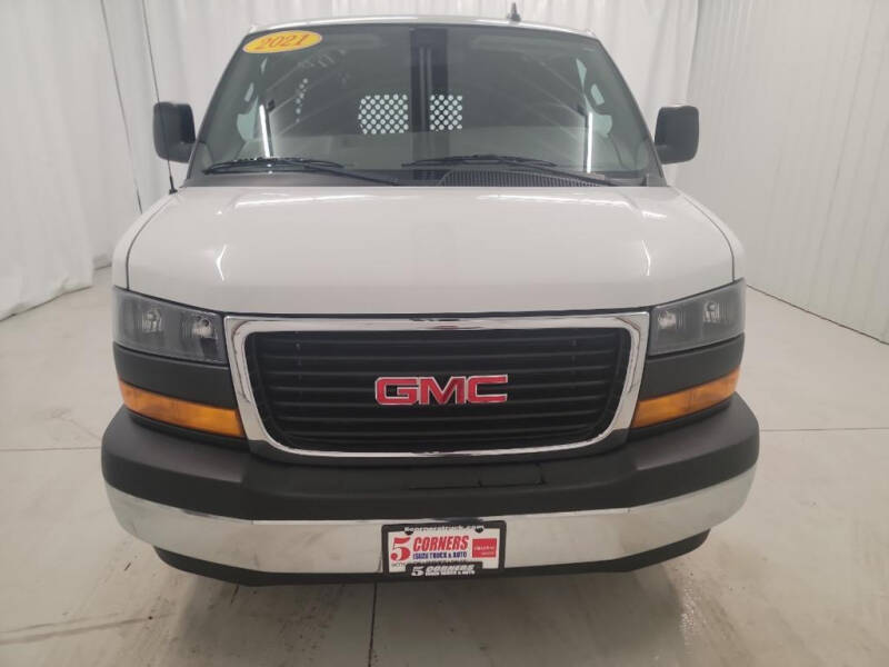 Used 2021 GMC Savana Cargo 1WT with VIN 1GTW7AF70M1263640 for sale in Cedarburg, WI