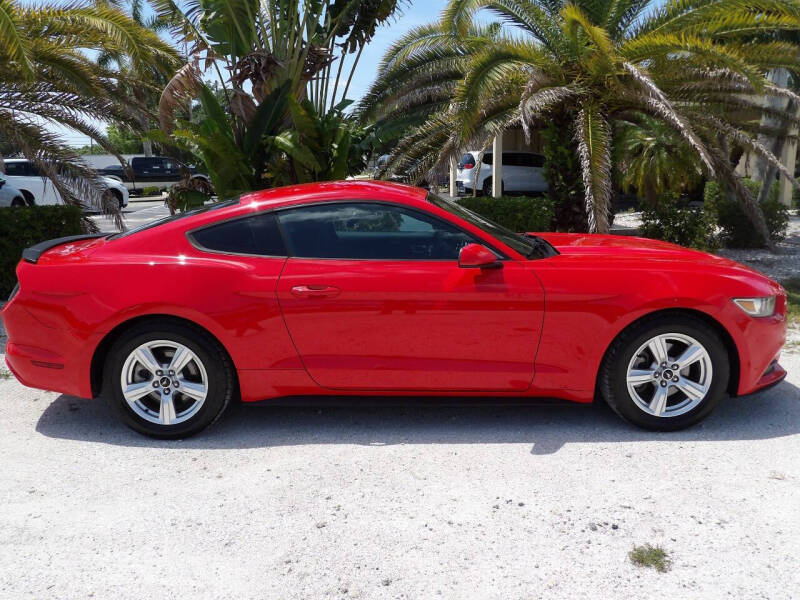 2015 Ford Mustang V6