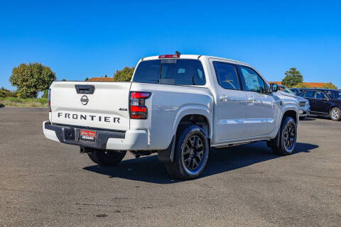 2026 Nissan Frontier SV