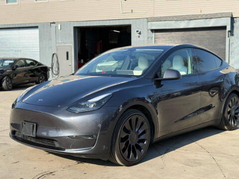 2025 Tesla Model Y Performance