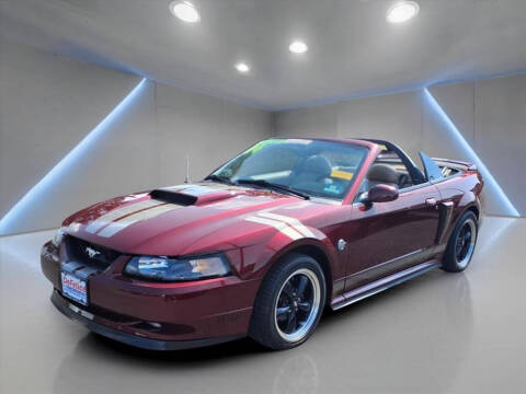2004 Ford Mustang GT Deluxe