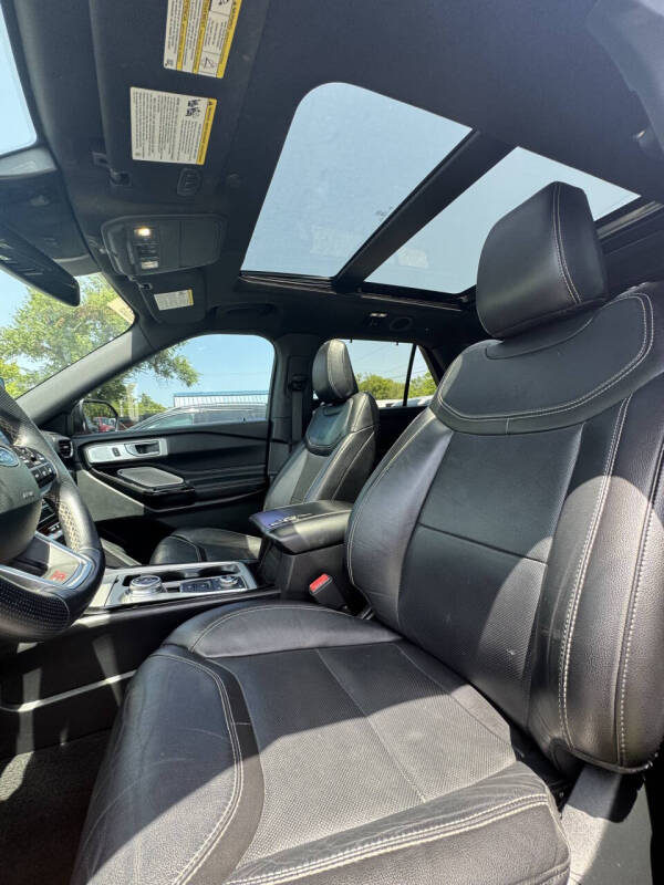 2021 Ford Explorer ST