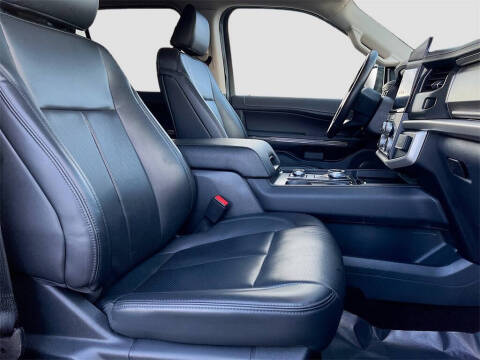 2023 Ford Expedition MAX XLT
