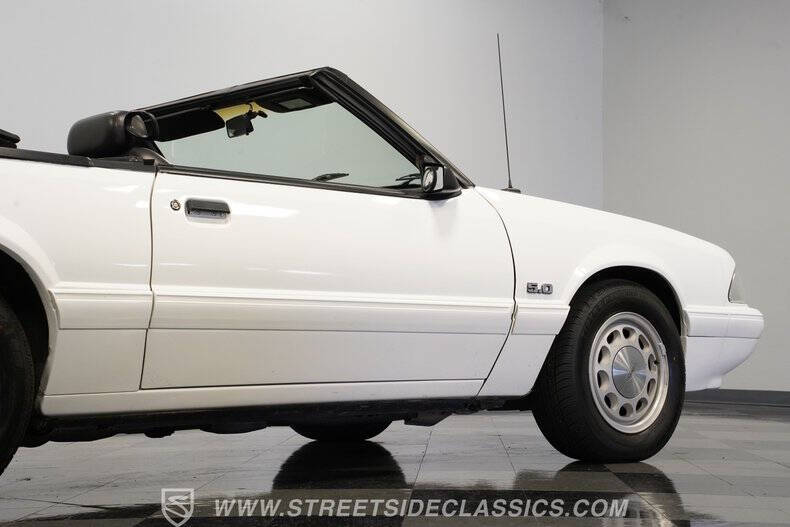 1987 Ford Mustang LX