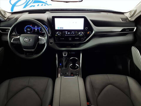 2024 Toyota Highlander Platinum