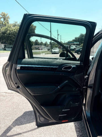 2012 Porsche Cayenne Tiptronic