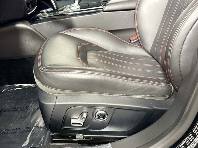 2023 Maserati Quattroporte Modena Q4