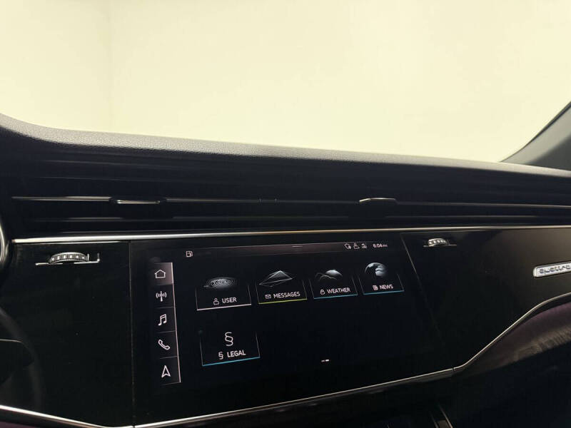 2019 Audi Q8 quattro Premium Plus 55 TFSI