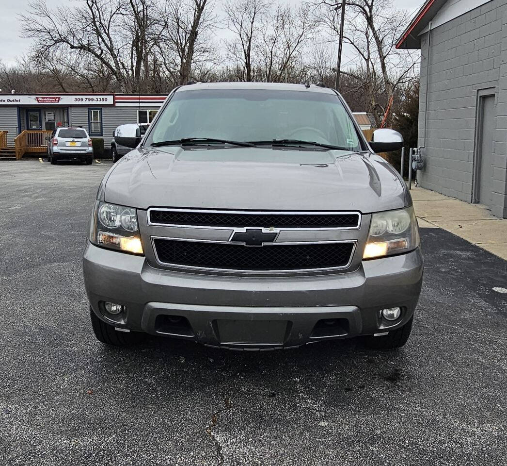 2007 Chevrolet Avalanche for sale at Midwest Auto Loans in Davenport, IA