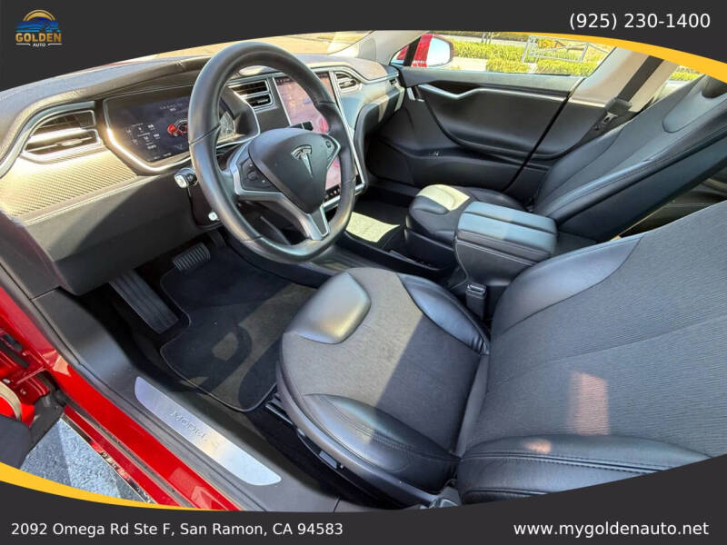 2015 Tesla Model S 85