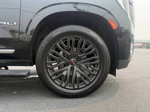 2021 GMC Yukon Denali