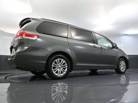 2014 Toyota Sienna