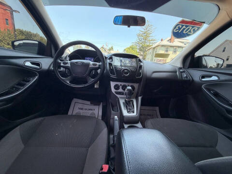 2013 Ford Focus SE