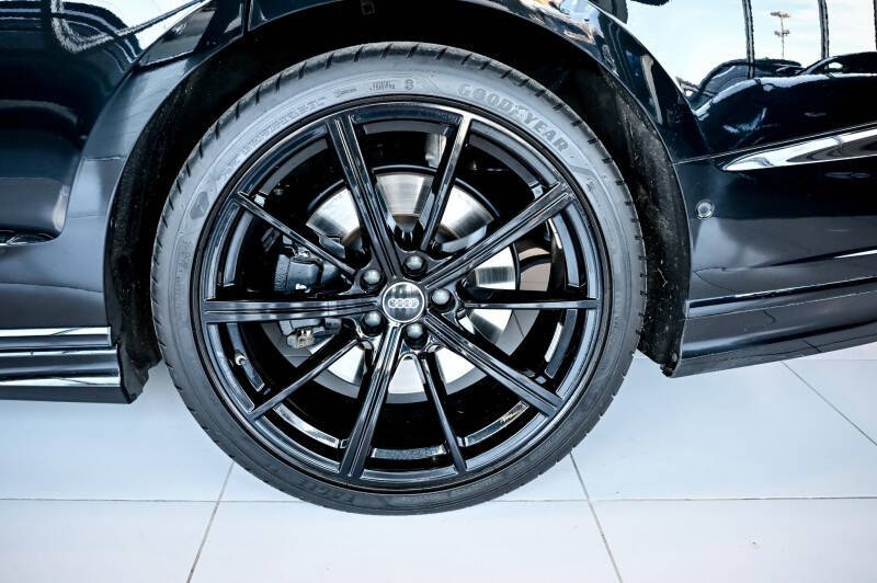 2022 Audi S8 4.0T quattro