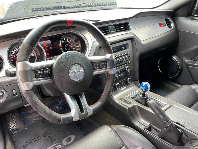 2013 Ford Mustang GT Premium