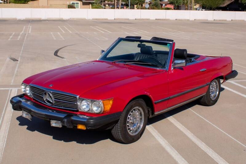 1983 Mercedes-Benz SL-Class for sale at Enthusiast Motorcars of Texas in Rowlett TX