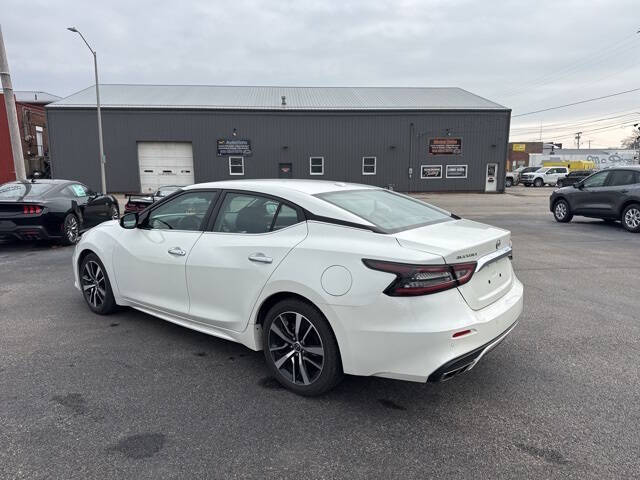 2023 Nissan Maxima 3.5 SV